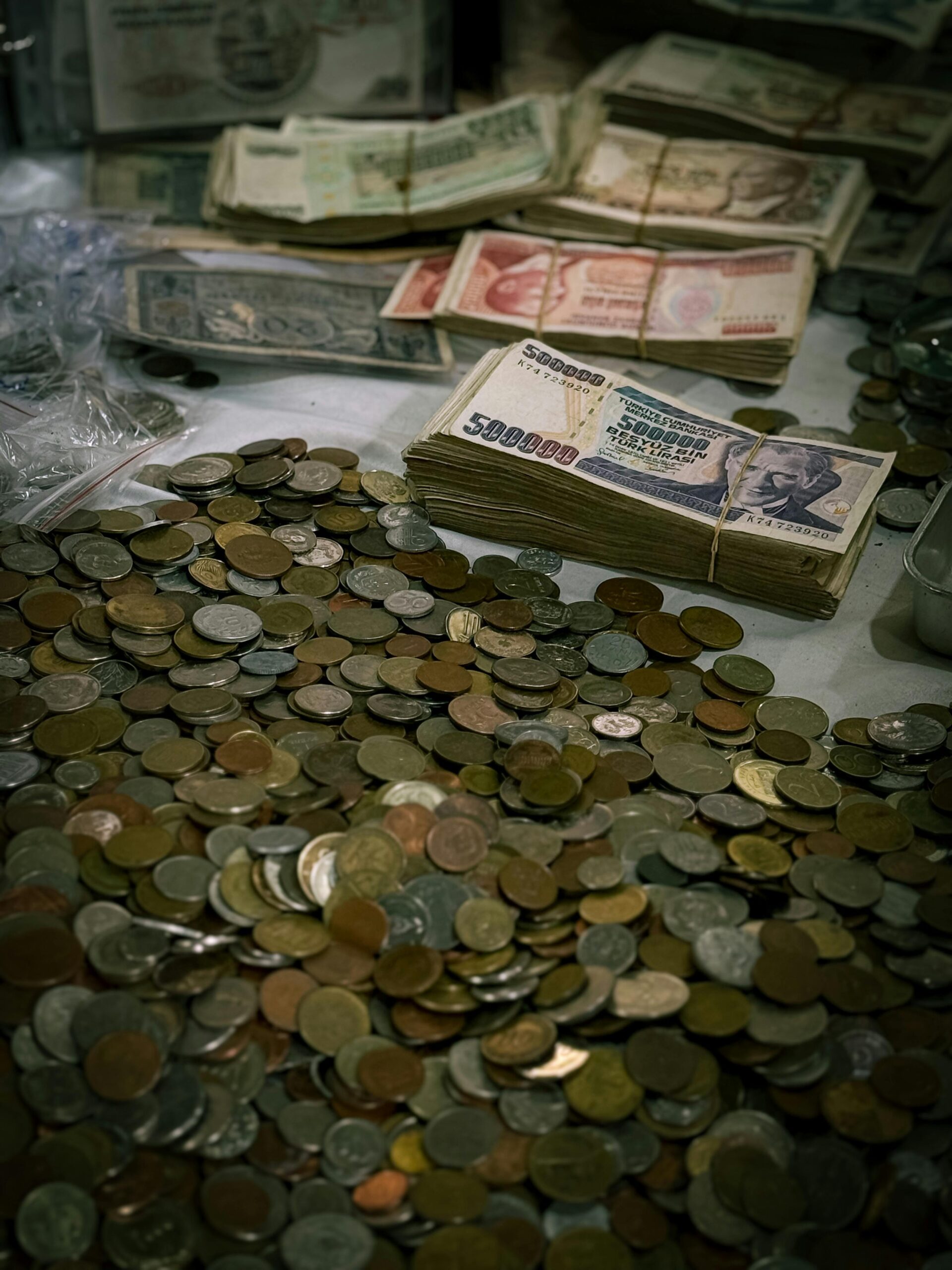 Understanding And Mastering The Art Of Coin Collecting - Image 2