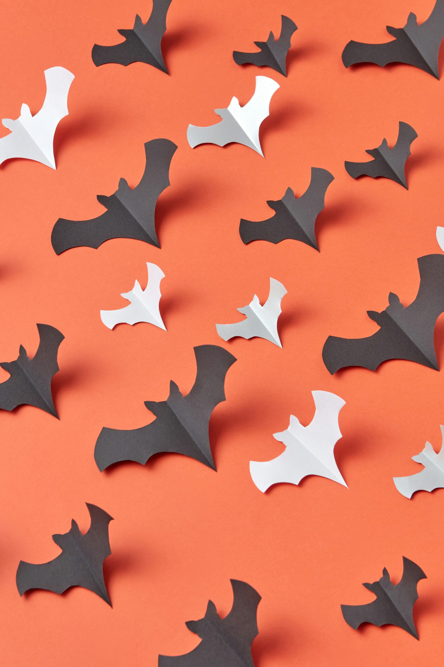 How To Make Your Own Spooky Halloween Crafts - Image 4