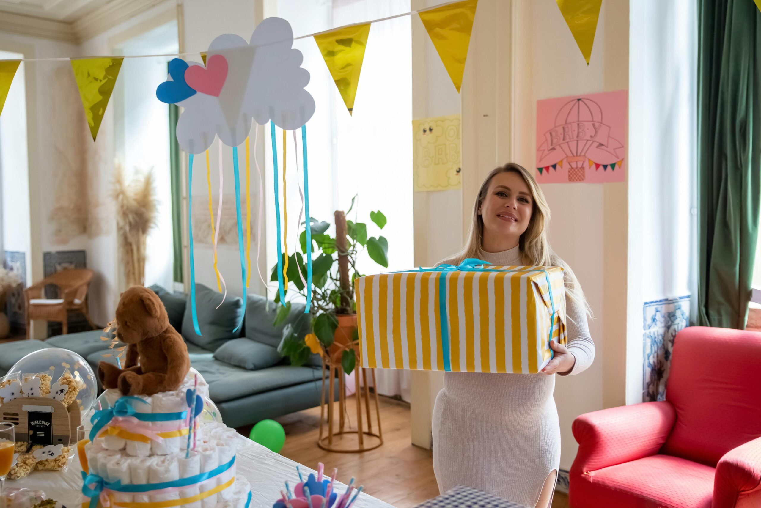 How To Have A Roaringly Successful Baby Shower - Image 4