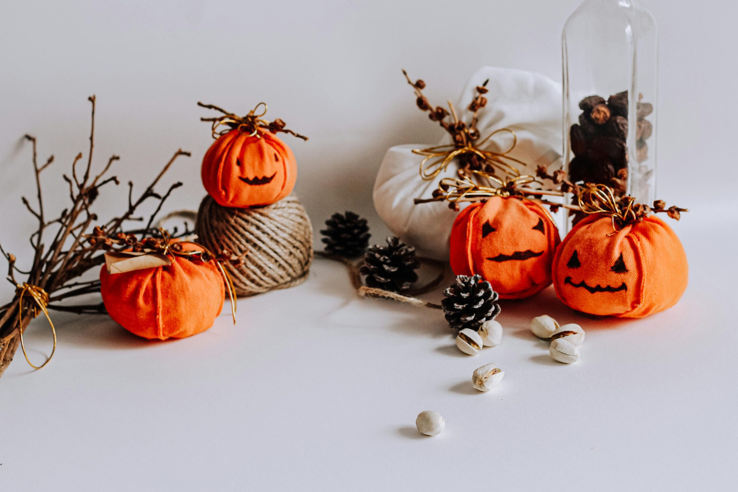 How To Make Your Own Spooky Halloween Crafts - Image 3